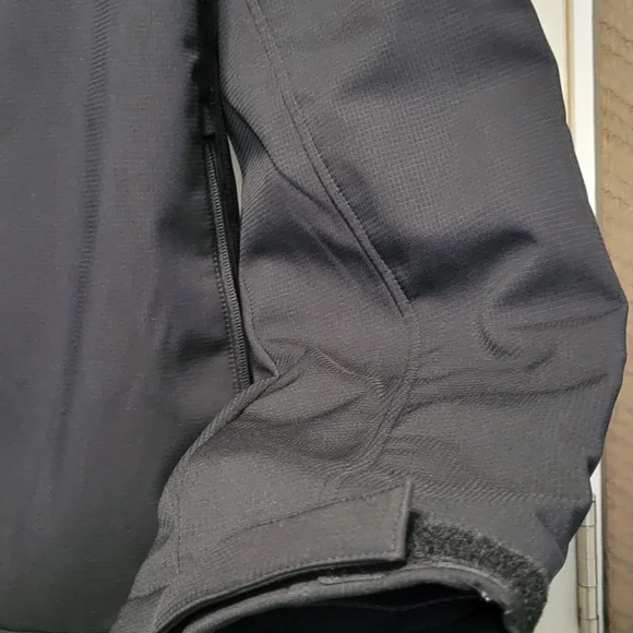 Free Country Men's Performance Jacket in Black - Picture 3 of 9